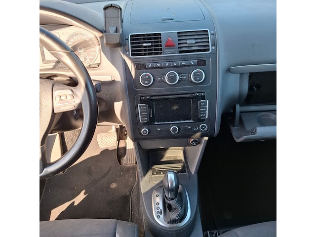 Personenauto, volkswagen, touran, 1.6 tdi highline bluemotion 7p., 2014 - afbeelding 10 van  16