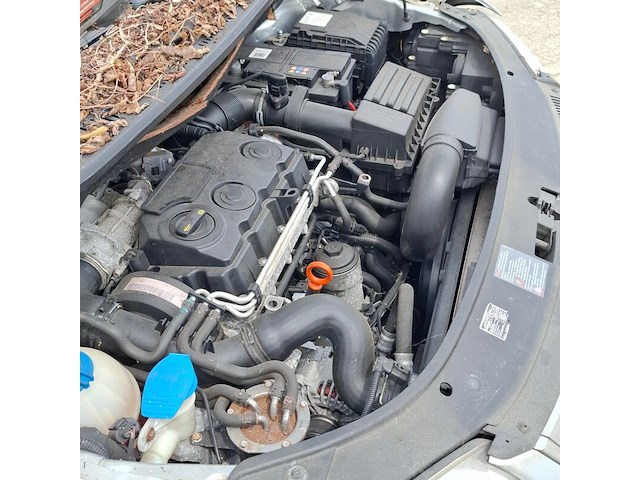 Personenauto, volkswagen, touran, 1.9 tdi optive, 2008 - afbeelding 19 van  34