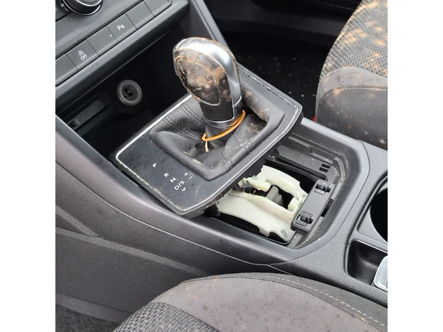 Personenauto, volkswagen, touran tdi, 2016 - afbeelding 29 van  61
