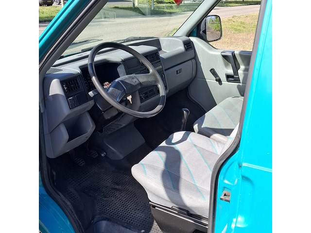 Personenauto, volkswagen, transporter kombi, 1.8, 1992 - afbeelding 2 van  68