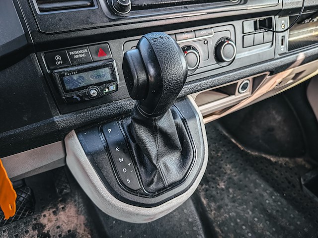 Personenauto, volkswagen, transporter kombi, 2.0 tdi l2h1 comfortline, 2016 - afbeelding 21 van  43