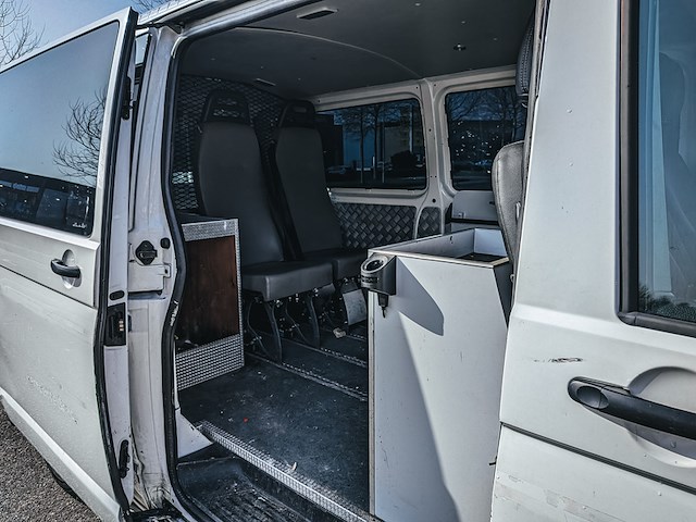 Personenauto, volkswagen, transporter kombi, 2.0 tdi l2h1 comfortline, 2016 - afbeelding 31 van  43