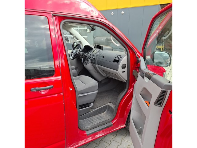 Personenauto, volkswagen, transporter kombi, 2.0 tdi l2h1 highline, 2013 - afbeelding 27 van  76