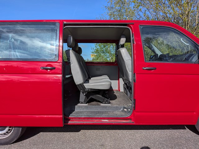 Personenauto, volkswagen, transporter kombi, 2.5 tdi 340 trendline, 2008 - afbeelding 26 van  35