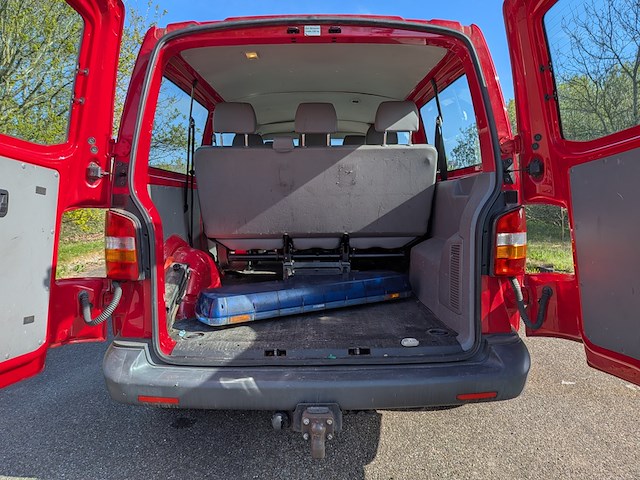 Personenauto, volkswagen, transporter kombi, 2.5 tdi 340 trendline, 2008 - afbeelding 27 van  35