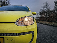 Personenauto, volkswagen, up!, 1.0 60pk bmt move up!, 2014 - afbeelding 2 van  36