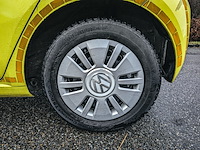 Personenauto, volkswagen, up!, 1.0 60pk bmt move up!, 2014 - afbeelding 8 van  36