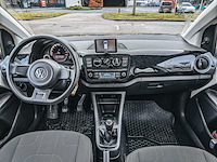 Personenauto, volkswagen, up!, 1.0 60pk bmt move up!, 2014 - afbeelding 16 van  36