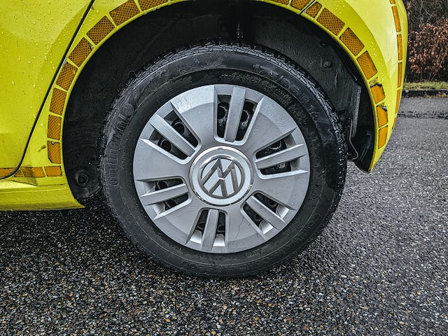 Personenauto, volkswagen, up!, 1.0 60pk bmt move up!, 2014 - afbeelding 8 van  35