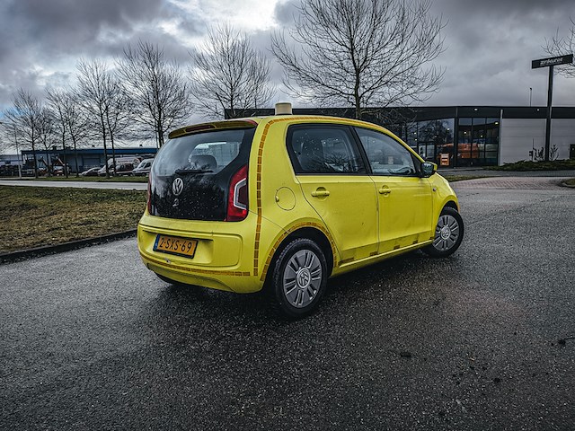 Personenauto, volkswagen, up!, 1.0 60pk bmt move up!, 2014 - afbeelding 31 van  35