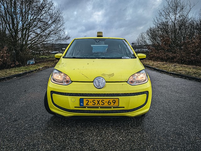 Personenauto, volkswagen, up!, 1.0 60pk bmt move up!, 2014 - afbeelding 34 van  35