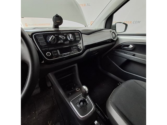 Personenauto, volkswagen, up!, 1.0 high up!, 2014 - afbeelding 29 van  60