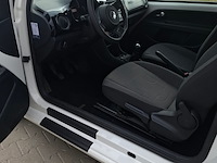 Personenauto, volkswagen, up! 1.0 move up! bluemotion, 1.0 move up! bluemotion, 2013 - afbeelding 14 van  31