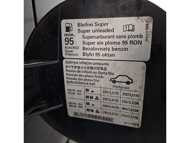 Personenauto, volkswagen, up!, 1.0 move up! bluemotion, 2013 - afbeelding 36 van  55