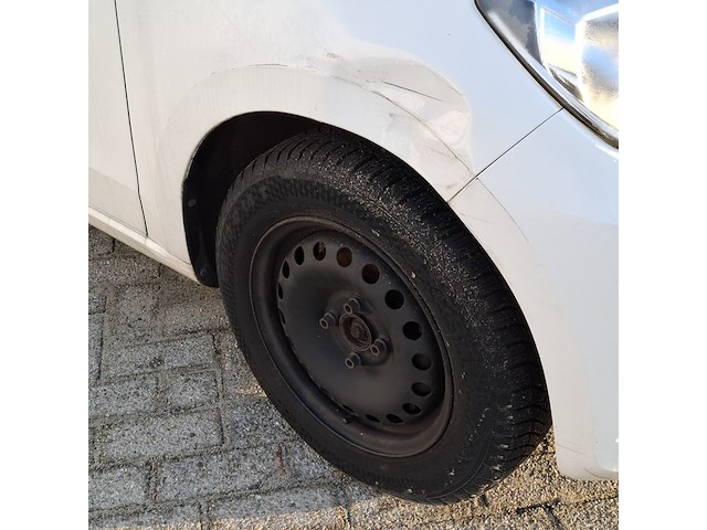 Personenauto, volkswagen, up - afbeelding 5 van  39