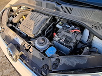 Personenauto, volkswagen, up - afbeelding 11 van  39
