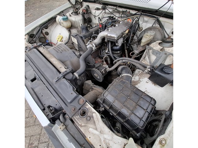 Personenauto, volvo, 740, 2.3 grand luxe inj. overdrive, wit, 1989 - afbeelding 11 van  45