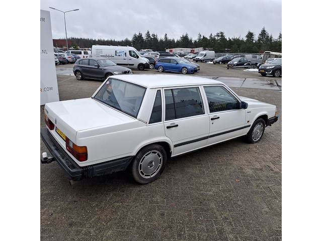 Personenauto, volvo, 740, 2.3 grand luxe inj. overdrive, wit, 1989 - afbeelding 41 van  45