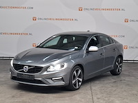 Personenauto, volvo, s60, 2016 - afbeelding 1 van  23
