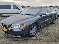 Personenauto, volvo, s60 2.4, 2008 - afbeelding 2 van  2