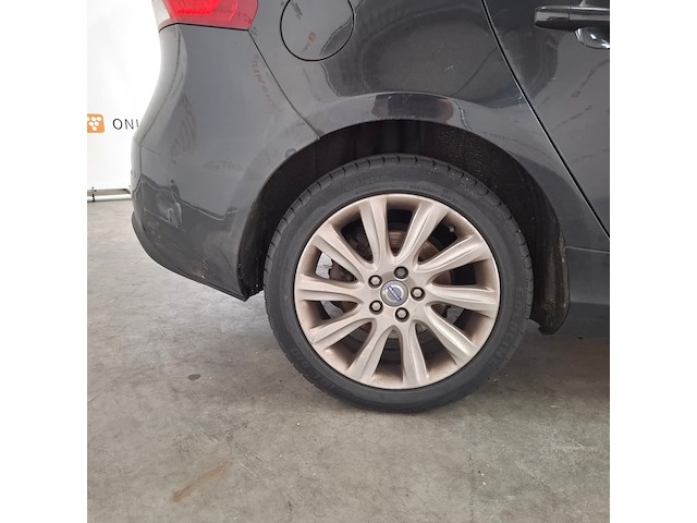 Personenauto, volvo, v40, 1.6 d2 momentum, 2013 - afbeelding 15 van  72