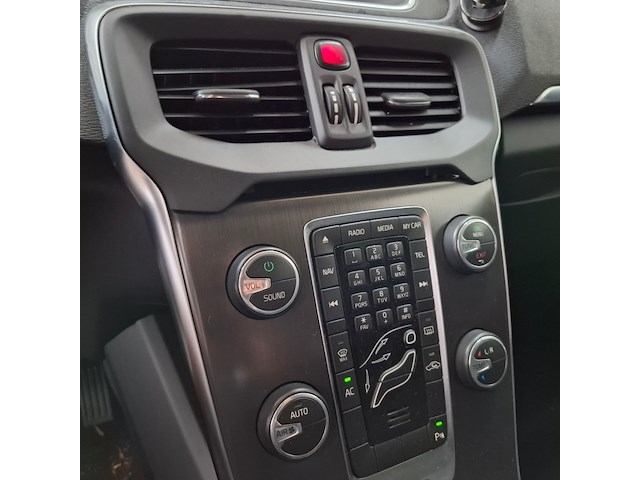 Personenauto, volvo, v40, 1.6 d2 momentum, 2013 - afbeelding 36 van  72