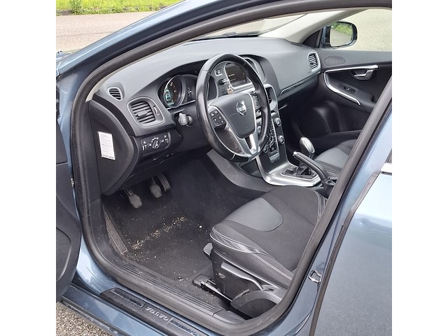 Personenauto, volvo, v40, 1.6 d2 momentum - afbeelding 3 van  70