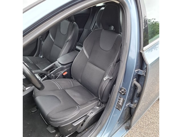 Personenauto, volvo, v40, 1.6 d2 momentum - afbeelding 6 van  70