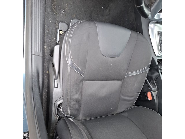 Personenauto, volvo, v40, 1.6 d2 momentum - afbeelding 7 van  70