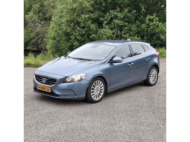 Personenauto, volvo, v40, 1.6 d2 momentum - afbeelding 1 van  70