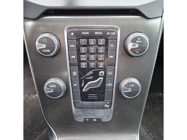Personenauto, volvo, v40, 1.6 d2 momentum - afbeelding 15 van  70
