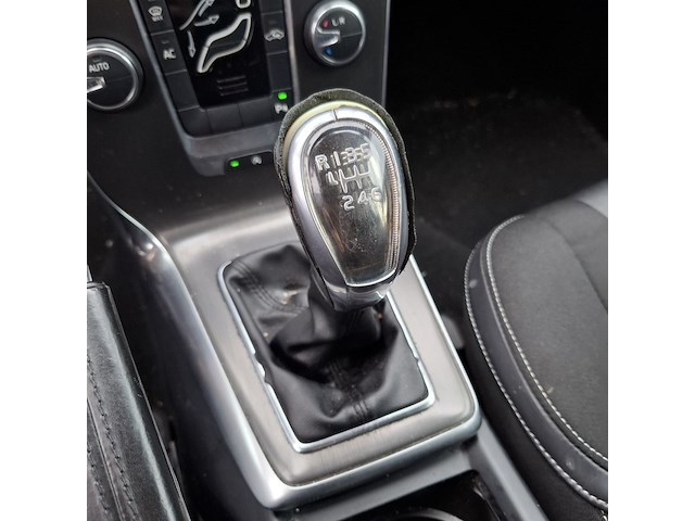 Personenauto, volvo, v40, 1.6 d2 momentum - afbeelding 16 van  70