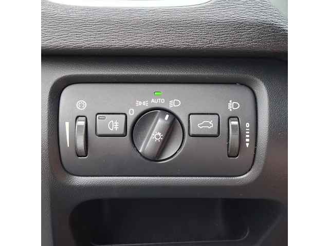 Personenauto, volvo, v40, 1.6 d2 momentum - afbeelding 21 van  70