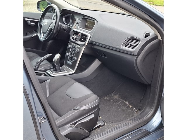 Personenauto, volvo, v40, 1.6 d2 momentum - afbeelding 25 van  70