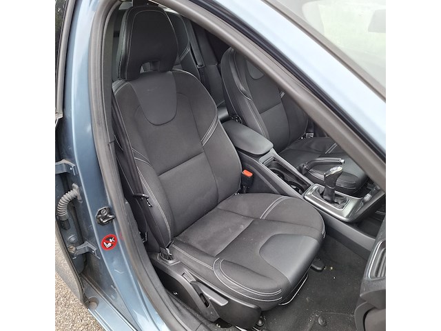 Personenauto, volvo, v40, 1.6 d2 momentum - afbeelding 26 van  70