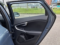 Personenauto, volvo, v40, 1.6 d2 momentum - afbeelding 39 van  70