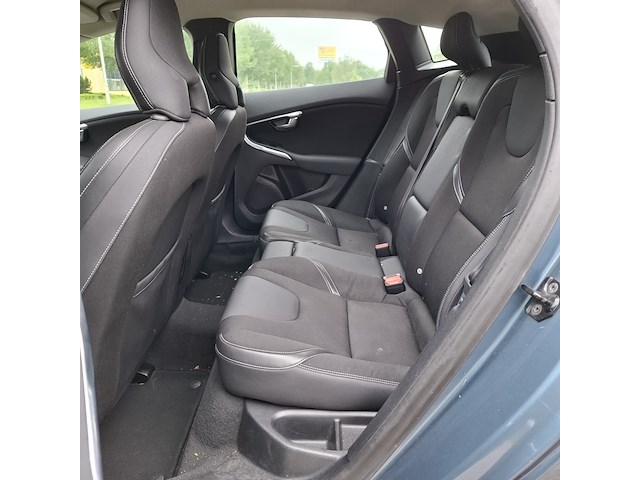 Personenauto, volvo, v40, 1.6 d2 momentum - afbeelding 41 van  70