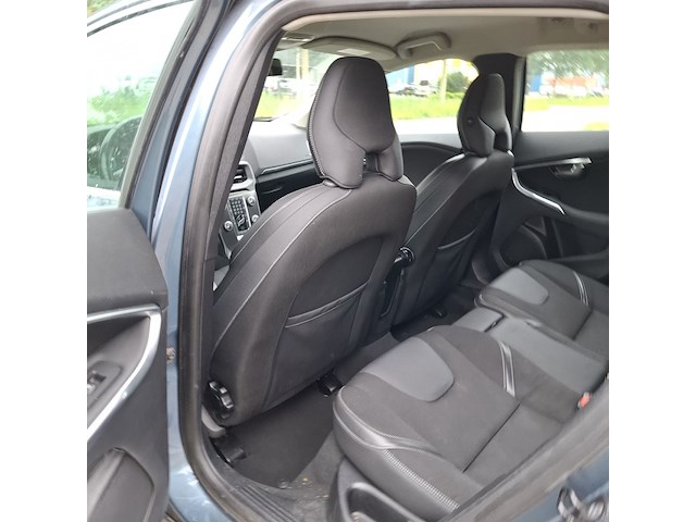 Personenauto, volvo, v40, 1.6 d2 momentum - afbeelding 43 van  70