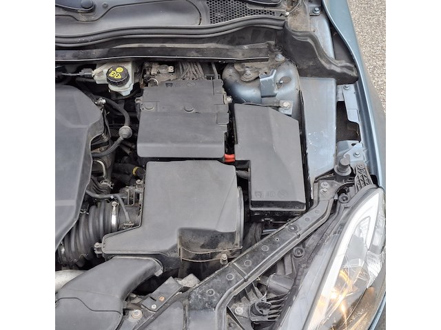 Personenauto, volvo, v40, 1.6 d2 momentum - afbeelding 53 van  70
