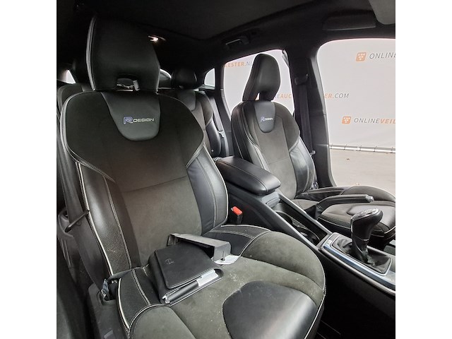 Personenauto, volvo, v40, 1.6 d2 r-design, 2013 - afbeelding 30 van  46
