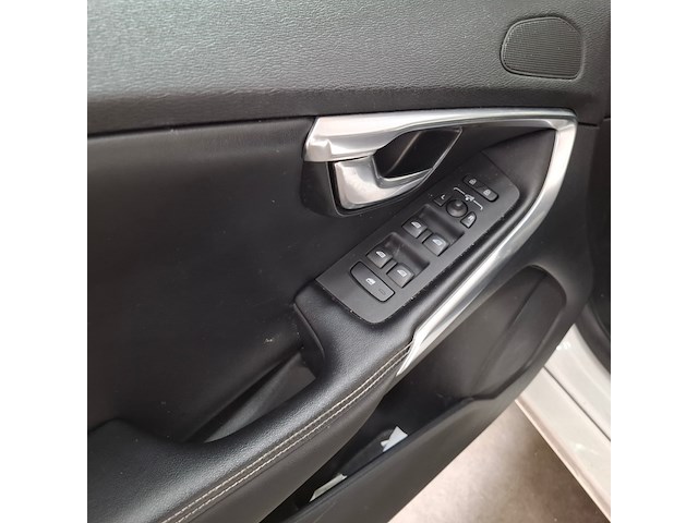 Personenauto, volvo, v40, 1.6 d2 r-design, 2013 - afbeelding 36 van  83
