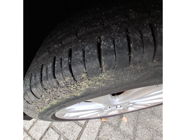 Personenauto volvo, v40 2.0, bouwjaar 2015 - afbeelding 2 van  48