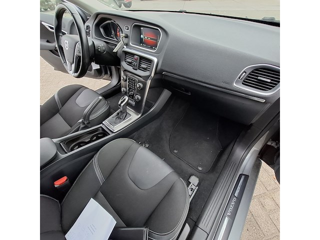 Personenauto volvo, v40 2.0, bouwjaar 2015 - afbeelding 36 van  48