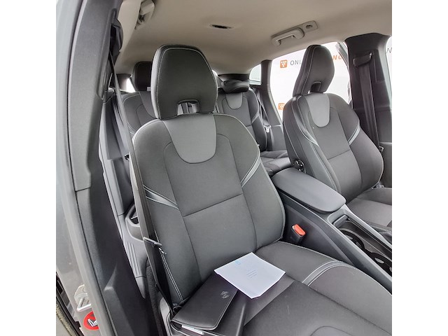 Personenauto volvo, v40 2.0, bouwjaar 2015 - afbeelding 37 van  48