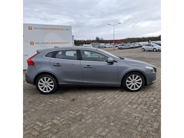 Personenauto volvo, v40 2.0, bouwjaar 2015 - afbeelding 34 van  48