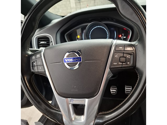 Personenauto, volvo, v40, 2.0 d2 nordic, 2016 - afbeelding 2 van  35