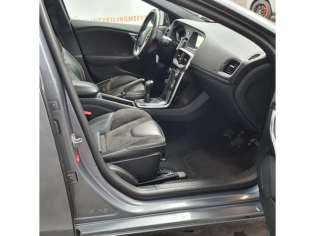 Personenauto, volvo, v40, 2.0 d2 nordic, 2016 - afbeelding 19 van  35