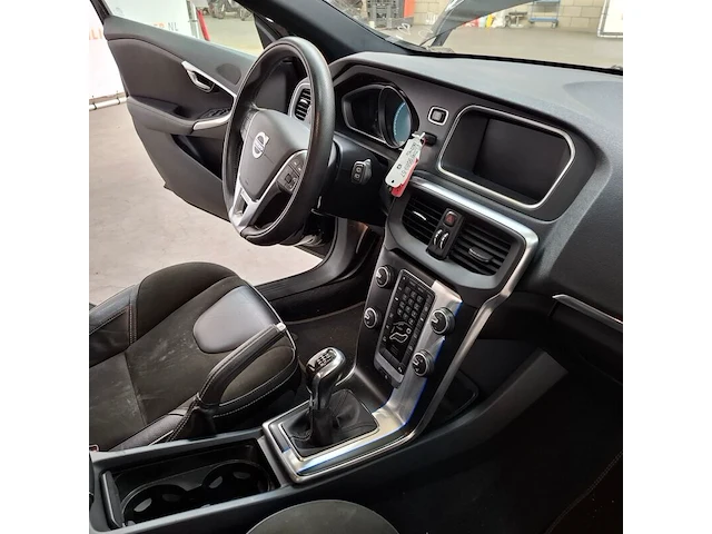 Personenauto, volvo, v40, 2.0 d2 r-design business, 2015 - afbeelding 52 van  73