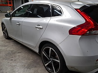 Personenauto, volvo, v40, 2.0 d3 r-design , 2016 - afbeelding 2 van  58