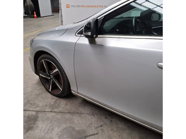 Personenauto, volvo, v40, 2.0 d3 r-design , 2016 - afbeelding 3 van  58